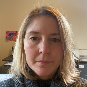 Meet your Posher, Alexis